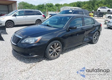 2011 Chrysler 200 S из США, поврежденный, VIN 1C3BC8FG5BN615057